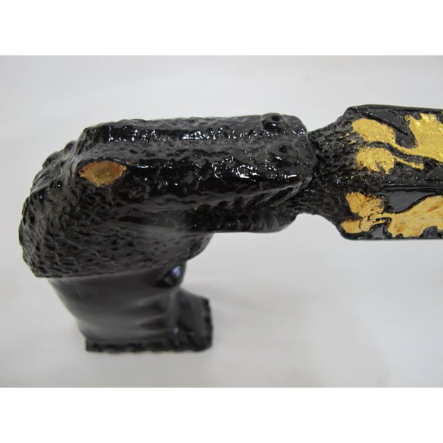 Black Alligator Carved Wood Gold Leaf Amber Inlaid Black Lacquer Walking Stick Cane For Sale - Image 8 of 18