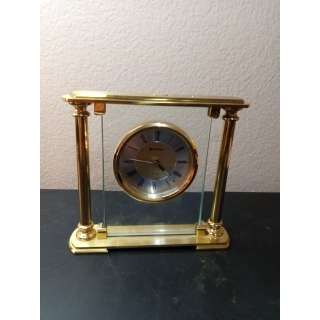 American 1980s Benchmark Brass & Glass Wide Mantle/Desk Clock For Sale - Image 3 of 5