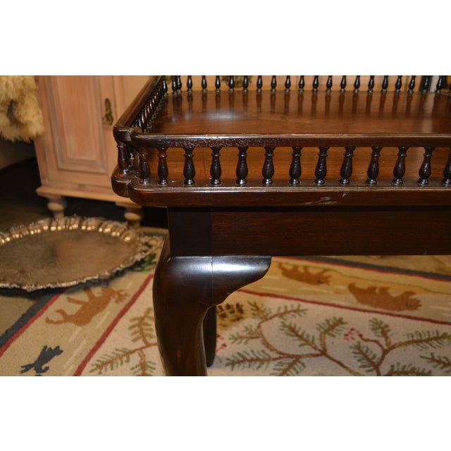 1940s Vintage Chippendale Style Mahogany Console / Hall / Sofa Table W/ Divided Gallery Edge & Drawer For Sale - Image 5 of 18