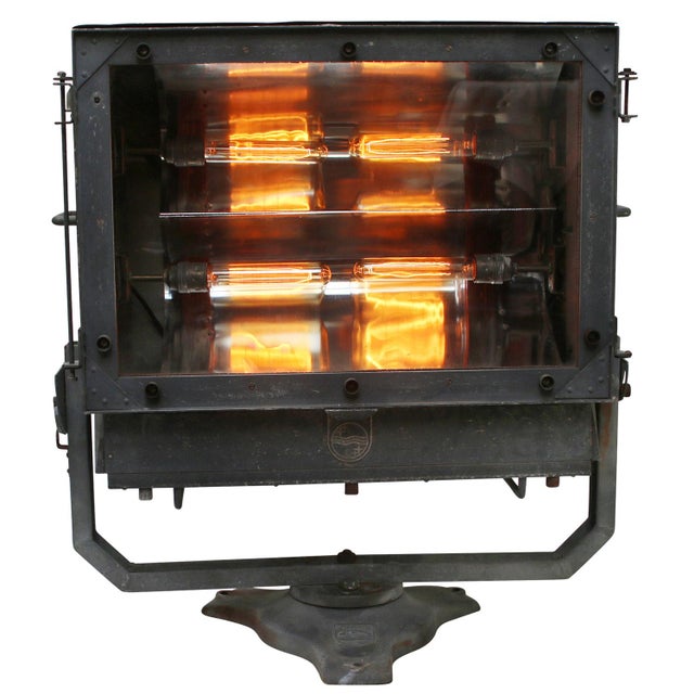 French Airport Spotlight Floor Lamp in Blue Grey Metal and Glass For Sale - Image 4 of 10