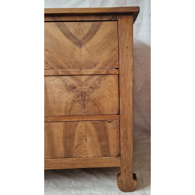 Biedermeier Chest of Drawers in Walnut, 1890s For Sale - Image 5 of 11