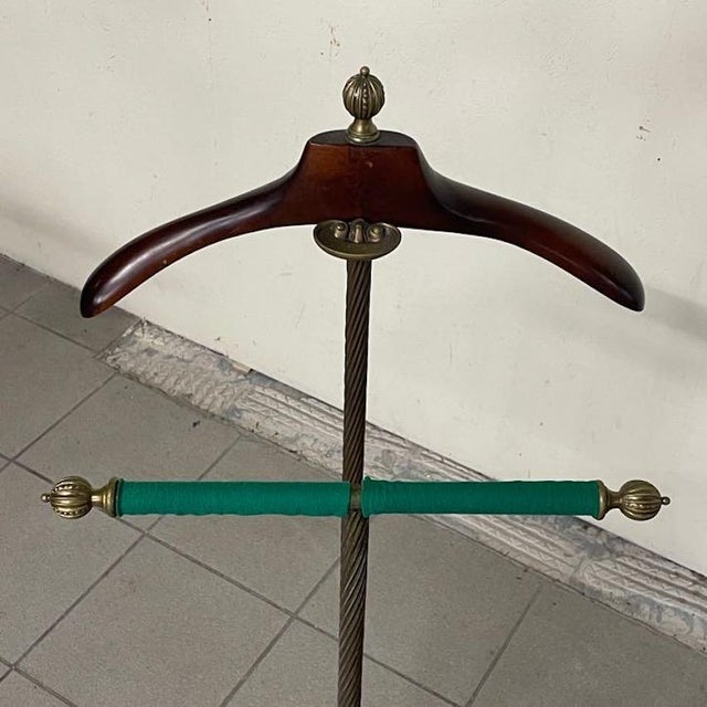 Metal Brass and Wood Valet Stand attributed to Maison Jansen, 1950s For Sale - Image 7 of 9