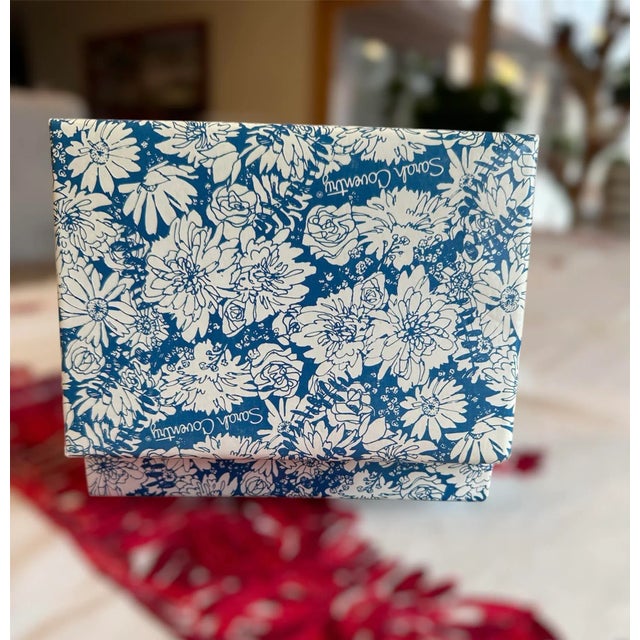 Late 20th Century Sarah Coventry Jewelry Earring Box For Sale - Image 6 of 6