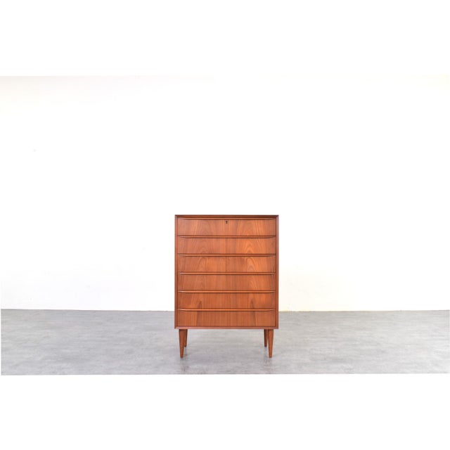 Mid-Century Modern Danish Teak Chest of Drawers, 1960s For Sale - Image 17 of 17