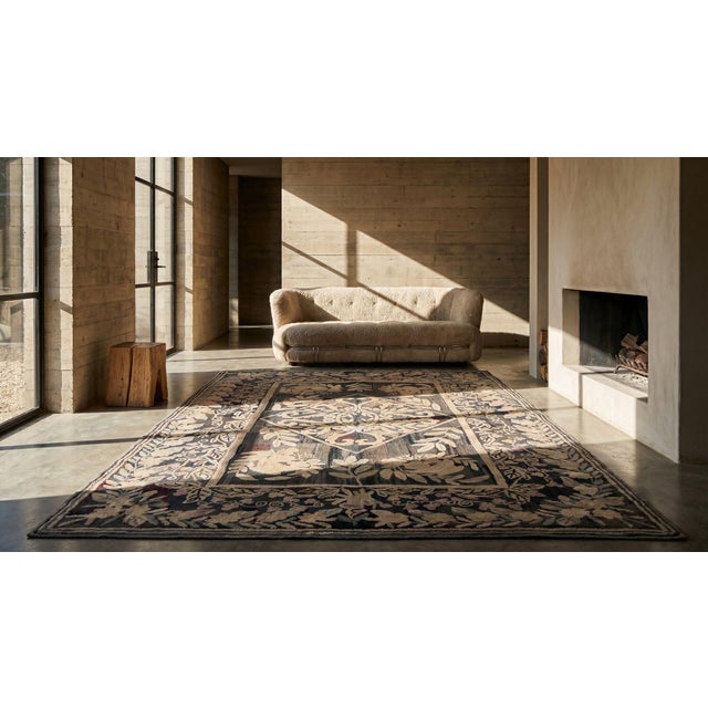 1930s 1930s Gray Medallion Folk Art Antique American Hooked Rug 6' 0" X 9' 0" Handknotted Wool Carpet For Sale - Image 5 of 7