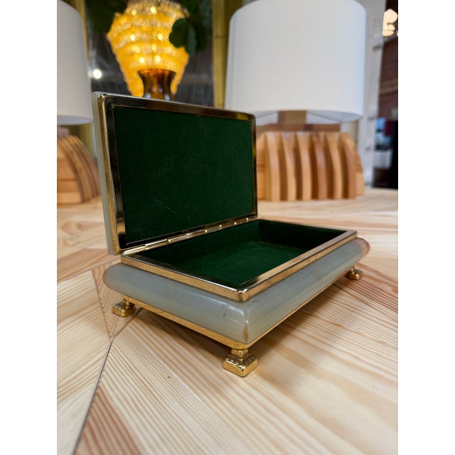 Vintage Italian Marble Jewelry Box With Brass Trim and Footed Base For Sale In Los Angeles - Image 6 of 7