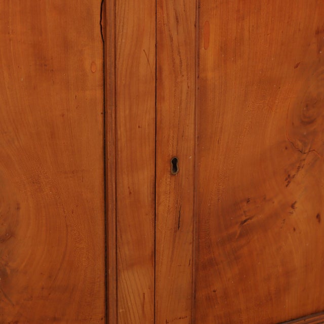 19th Century Italian Cherrywood Cabinet With Original Wavy Glass For Sale In Philadelphia - Image 6 of 7