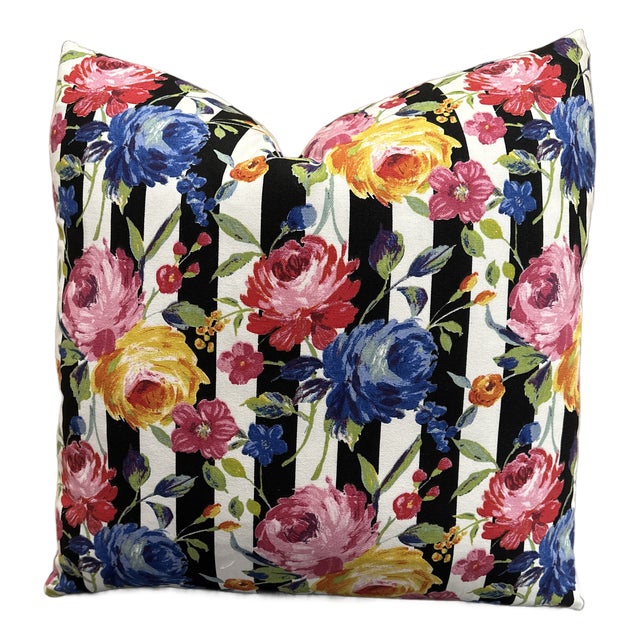 Handcrafted Decorative Pillow Case For Sale