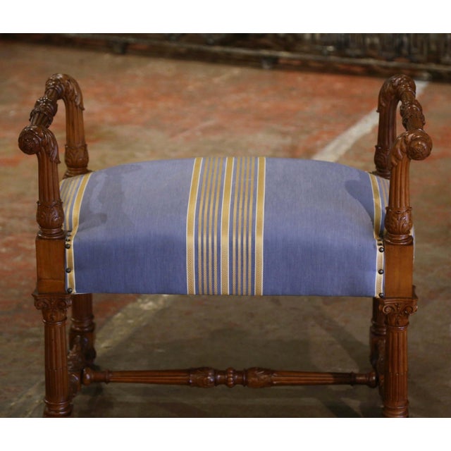 Mid 20th Century Mid-Century Italian Renaissance Revival Carved Walnut Vanity or Piano Bench For Sale - Image 4 of 6