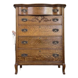 Antique Tiger Oak Serpentine 5-Drawer Dresser For Sale