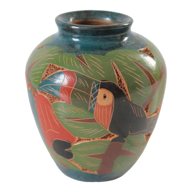 Vintage Folk Art Artisan Made Toucan Bird Design Nicaraguan Vase For Sale