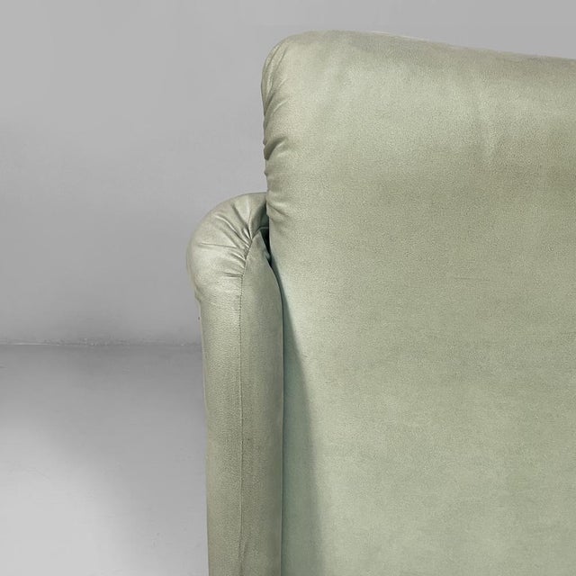 Modern Italian Maralunga Sofa by Vico Magistretti for Cassina, 1970s For Sale - Image 16 of 18