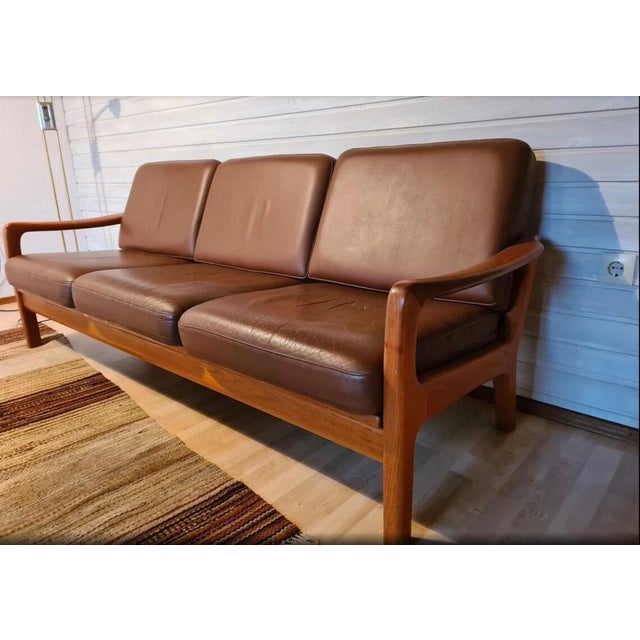 Mid-Century Danish Modern Leather & Teak 3-Seater Sofa by Jens-Juul Christensen for JK, Denmark, 1960s For Sale - Image 3 of 7