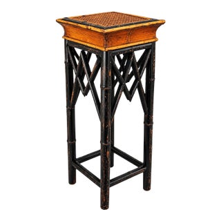 Vintage Chinoiserie Rattan Bamboo Stand For Sale