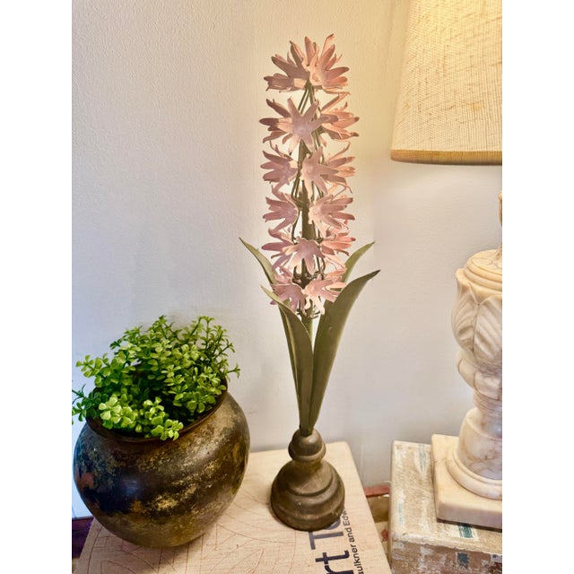 Vintage Italian Tole Hyacinth Sculpture – Hand-Painted Pink Metal Botanical Decor, Hollywood Regency Style For Sale - Image 11 of 11