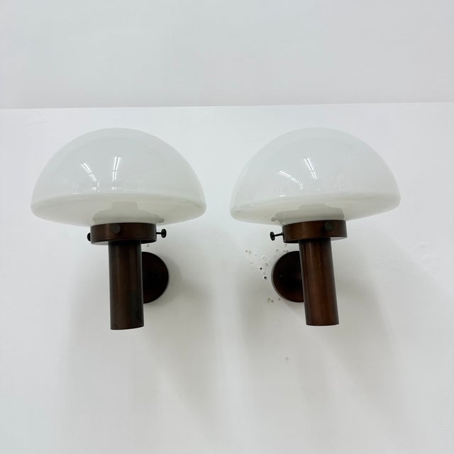 Mid-Century Modern Globe Glass Wall Lamps attributed to Lisa Pape, Sweden, 1970s, Set of 2 For Sale - Image 3 of 18