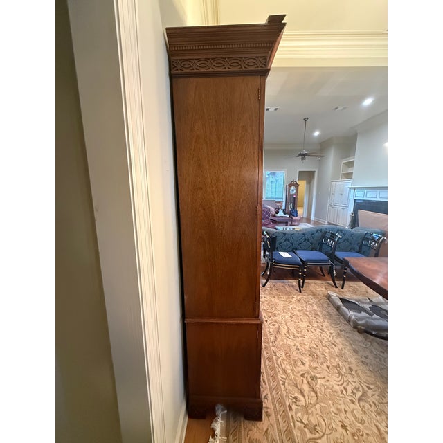 Late 20th Century Late 20th Century Baker Historic Charleston Collection Chippendale Carved Mahogany China Cabinet For Sale - Image 5 of 9