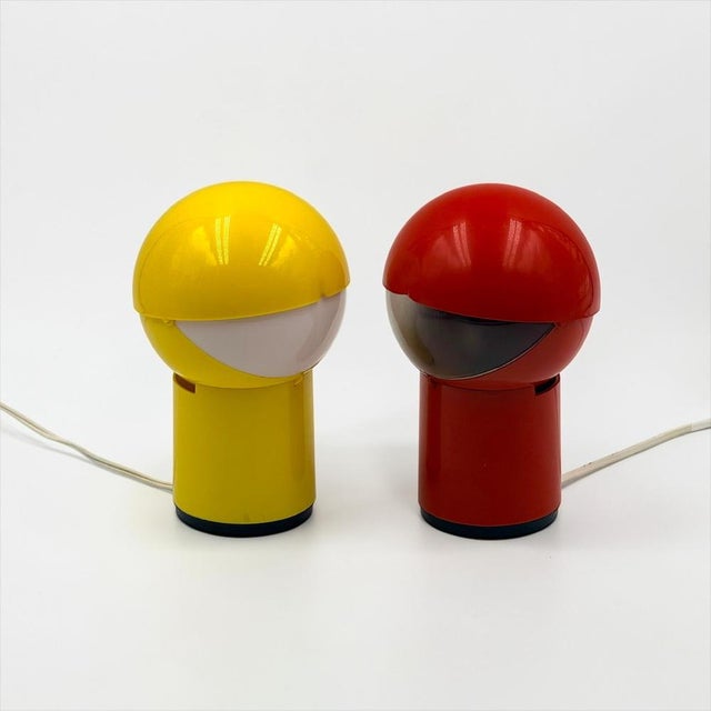 A masterpiece of 1970s Italian space age design, the ‘Sfera Notte’ (Night Sphere) lamp by Gagiplast captivates with its...