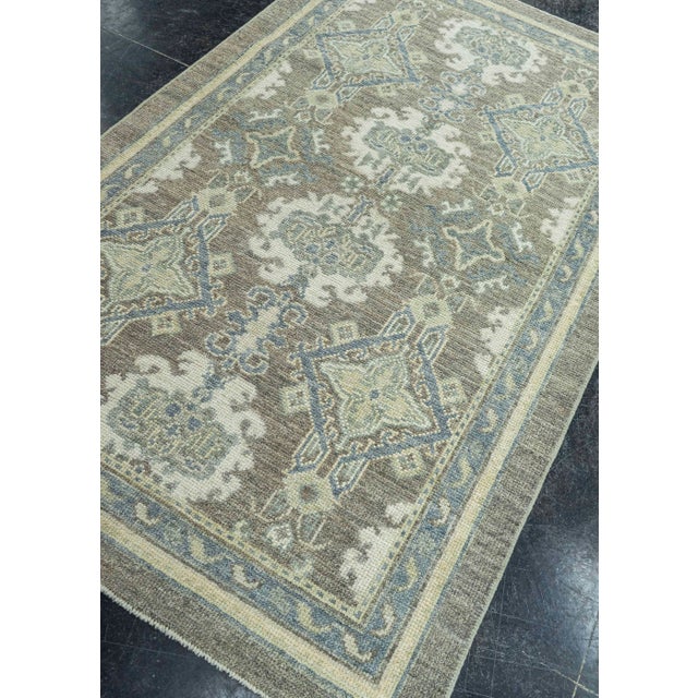 Gray Turkish Oushak Rug 4'1"x 6'11" #19290 For Sale - Image 8 of 8