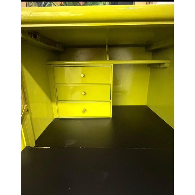 Campaign Chartreuse Lacquered Drexel Campaign Lingeries Chest For Sale - Image 3 of 4