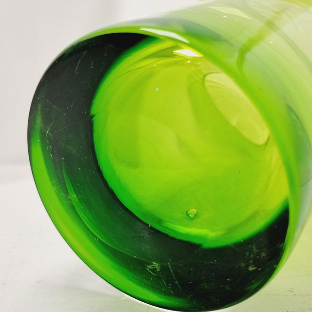 Large Vintage Neon Green Vase from Schott Zwiesel, 1970s For Sale - Image 6 of 15