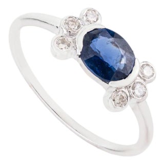 14k Gold Oval Blue Sapphire & Diamond Cluster Vintage Ring Size 5 For Sale