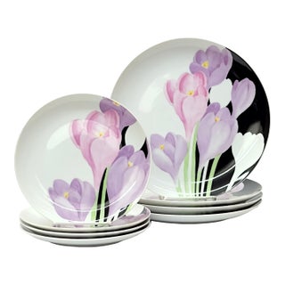 Mikasa Fine Porcelain 'Vogue' Tulip Plates - Place Settings for 4/Set of 8 For Sale