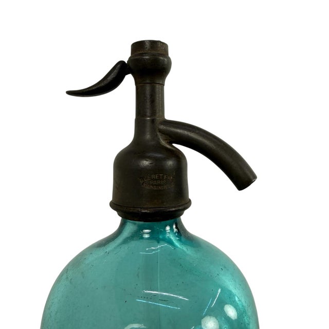 Beautiful original French seltzer bottle dating from the early 20th century, fitted with its original Michel Breveté...
