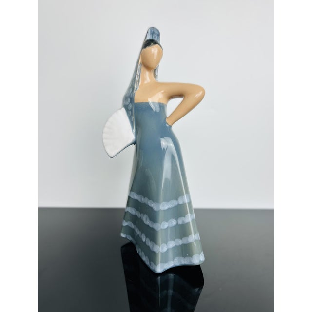 Manufacturer: KERA Origin: Czechoslovakia Period: 1960s Material: Glazed ceramic Colour: Blue, grey, white and beige...