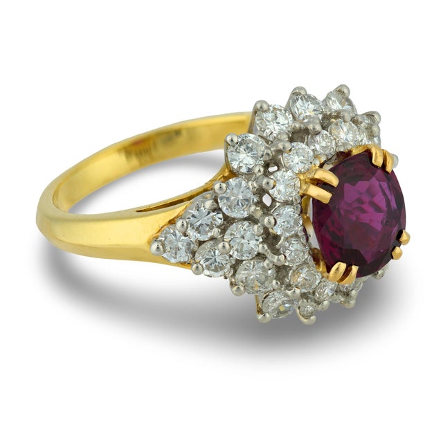 Vintage Gia 1.80 Carat No Heat Ruby Diamond 18k Gold Cocktail Ring, Size 7 For Sale - Image 4 of 7