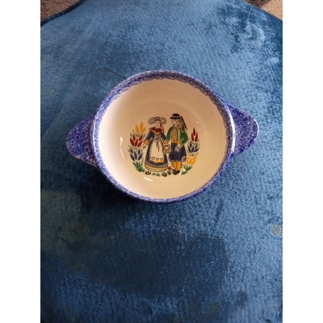 Gorgeous Marked Henroit Quimper France Dual Handle Bowl For Sale In Dallas - Image 6 of 6
