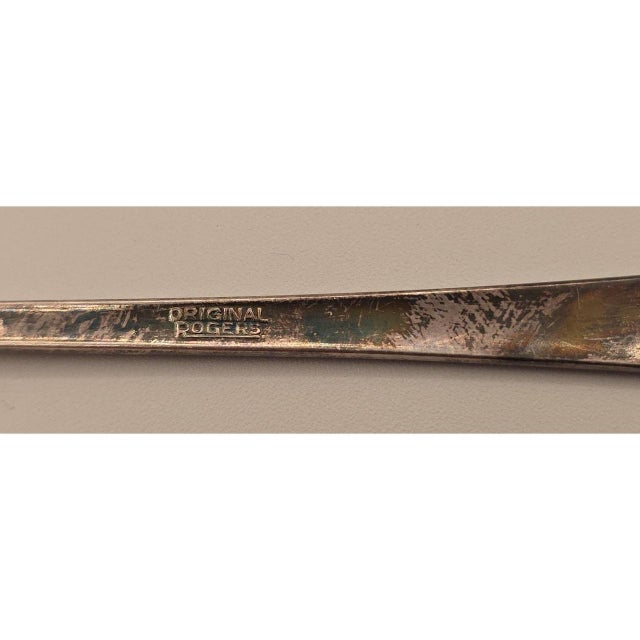 Metal Wm. Rogers & Son Lady Fair 6 Inch Silver-Plated Vintage Cocktail Pickle Fork For Sale - Image 7 of 8