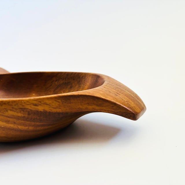 Brown Vintage Wood Salad Bowls - Set of 4 For Sale - Image 8 of 10