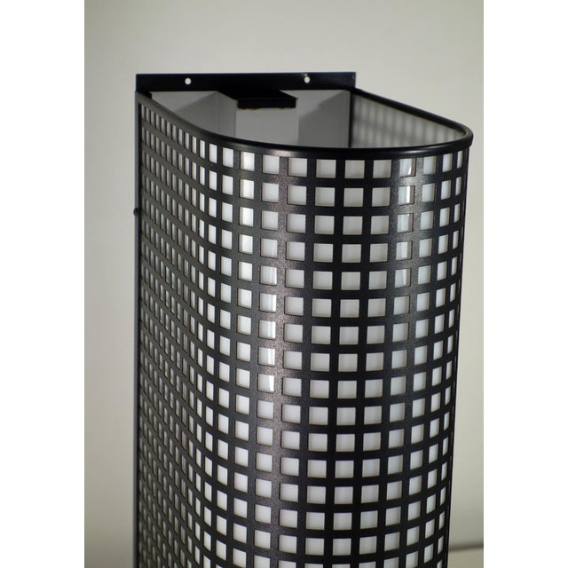 Vintage Italian Black White Wall Lamps, 1980, Set of 2 For Sale - Image 6 of 10