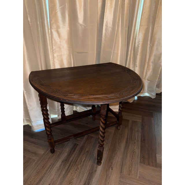 English Early 20th Century English Oak Drop-Leaf Gateleg Table For Sale - Image 3 of 8