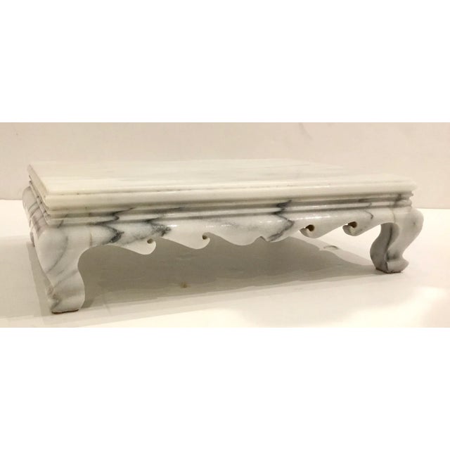 Vintage White and Dark Gray Marble Stand For Sale In Atlanta - Image 6 of 6