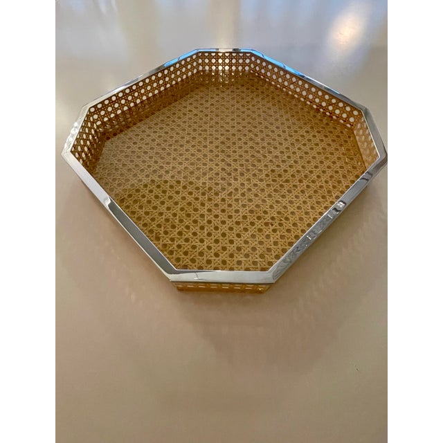 Octagonal Acrylic Glass Tray with Viennese Cane Weave, Italy, 1970s For Sale - Image 3 of 7