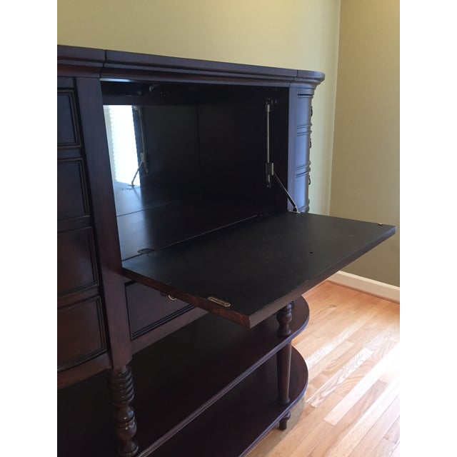 Traditional Lane Stockbridge Ventport Storage and Bar Cabinet For Sale - Image 3 of 8
