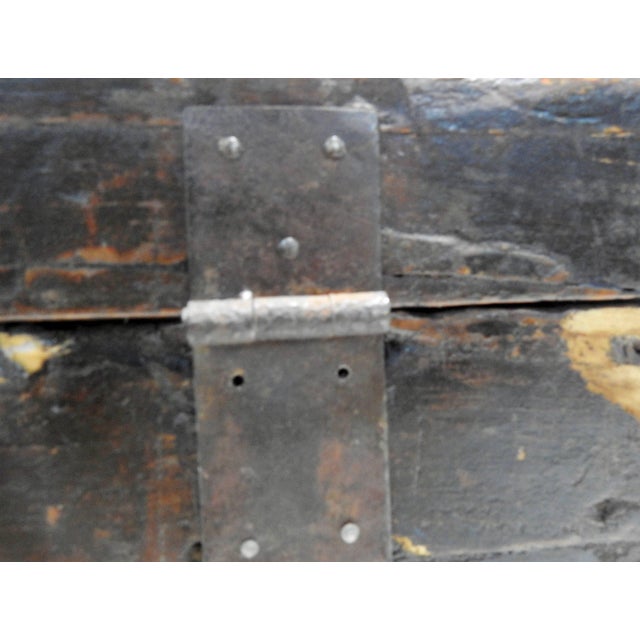 Late 19th Century 19th Century Hand-Painted Chinese Storage Chest For Sale - Image 5 of 11