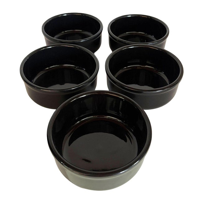 1970s Neo Art Deco Black Bowl & Coffee Mug 26 Piece Serverware Set by Waechtersbach For Sale - Image 5 of 11
