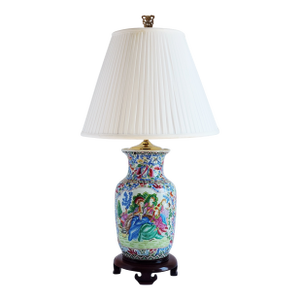 Vintage Mid-Century Chinese Famille Rose Porcelain Table Lamp