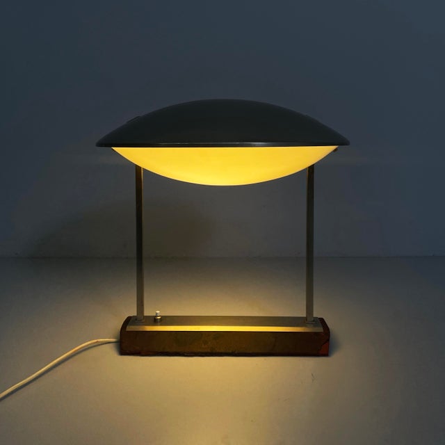 1960s Mid-Century Modern Italian Model 8050 Adjustable Table Lamp attributed to Stilnovo, 1960s For Sale - Image 5 of 18