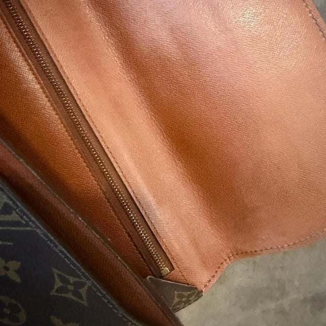 A Louis Vuitton LV Monogram Canvas and Leather Document Holder or Clutch For Sale - Image 12 of 16