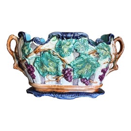 Example of Cachepot
