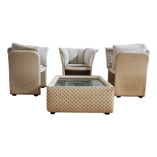 Armchairs and Coffee Table in the Style of B&B Italia, 1970s, Set of 4 For Sale