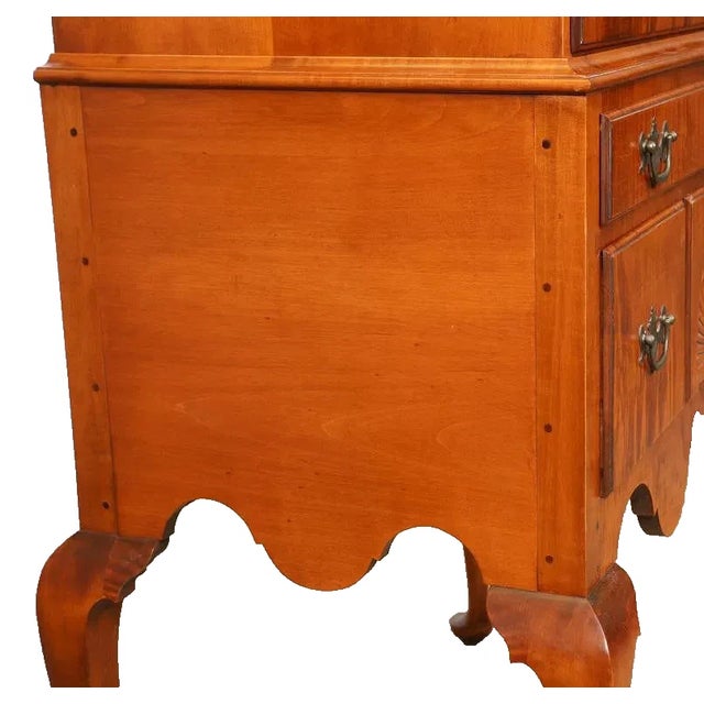 Tiger Maple Highboy Benchmade by David LeFort of Hanover Massachusetts For Sale - Image 11 of 12