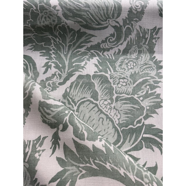 Traditional Lee Jofa Marion Linen Print Sage Fabric 2 1/2 Yards For Sale - Image 3 of 6