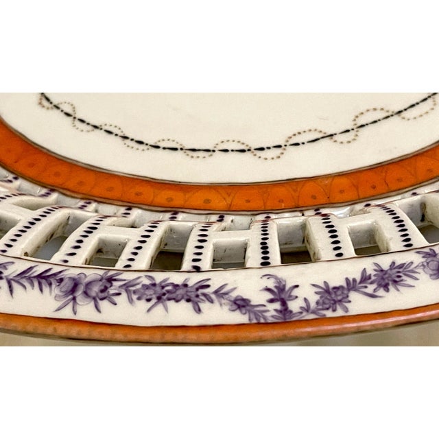 American Market Chinese Export Eagle Armorial Porcelain Oval Reticulated Tray For Sale - Image 9 of 11