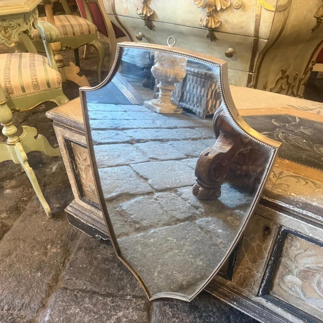 1960s Gio Ponti Style Mid-Century Modern Brass Italian Shield Wall Mirror For Sale - Image 12 of 17