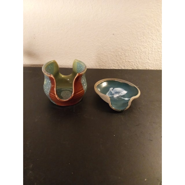American 1990s Pair of Studio Art Pottery For Sale - Image 3 of 6